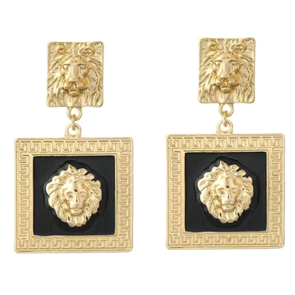 LION HEAD EARRINGS DESIGNER LOOK LUXURY CLASSIC CHIC